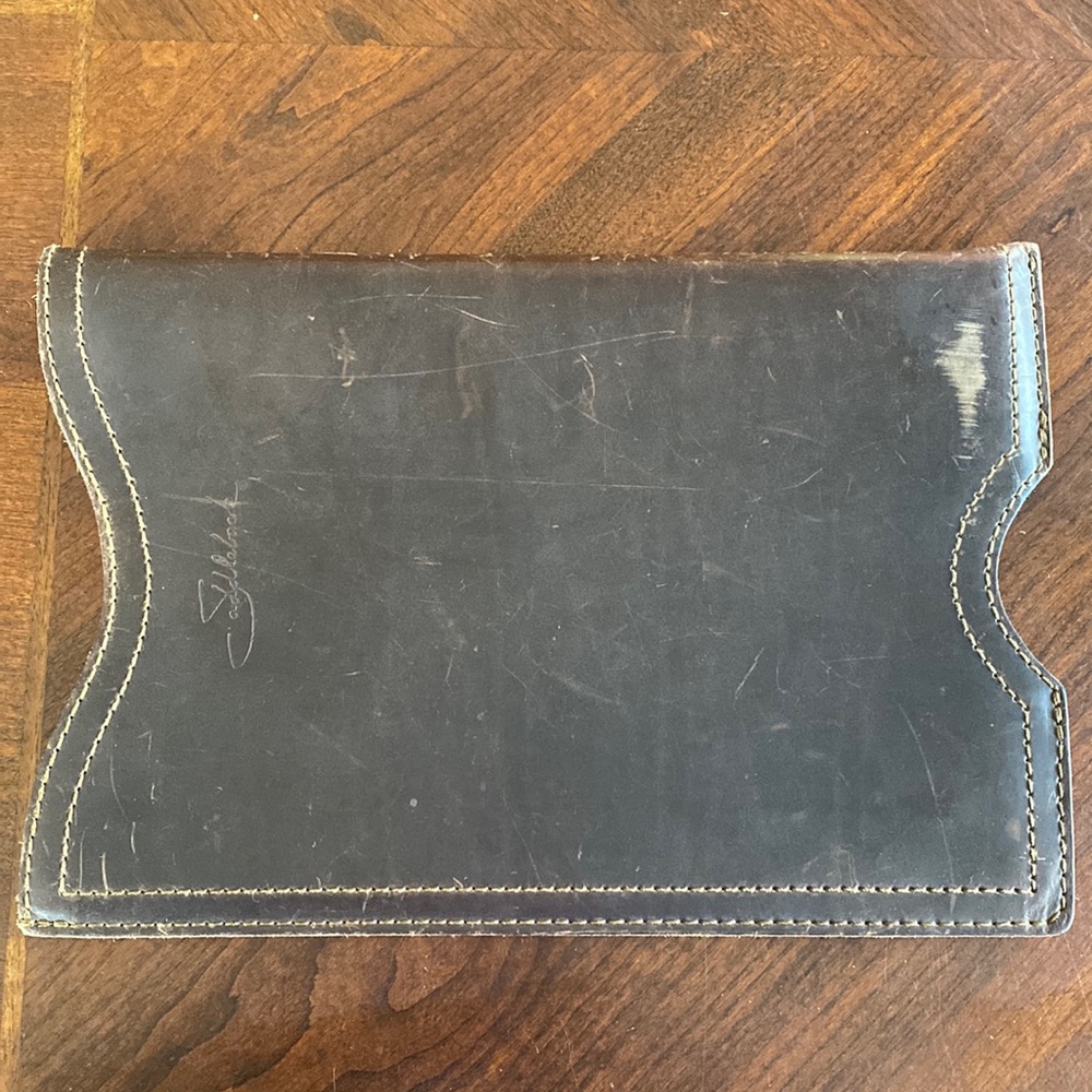 Saddleback Leather 11in Mac Air Case Dark Coffee Brown